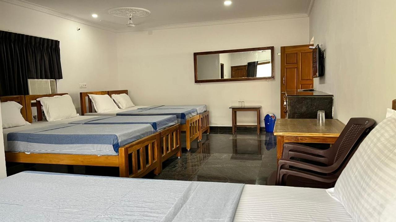 Anand Beach Guesthouse By Moonrocks Mamallapuram Exterior foto