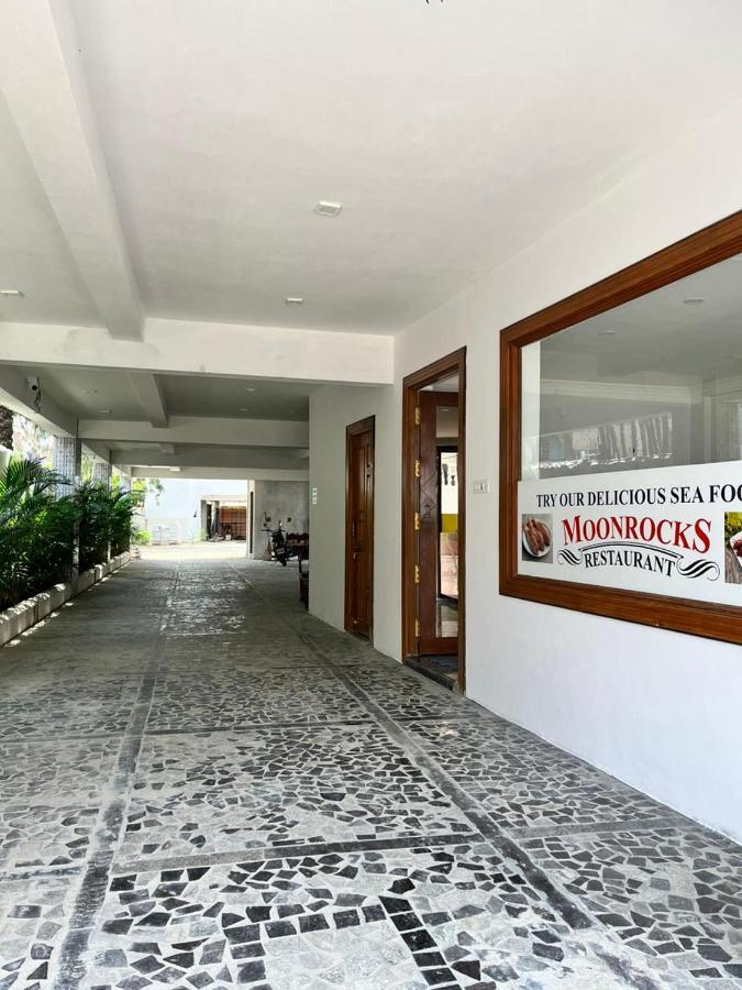 Anand Beach Guesthouse By Moonrocks Mamallapuram Exterior foto