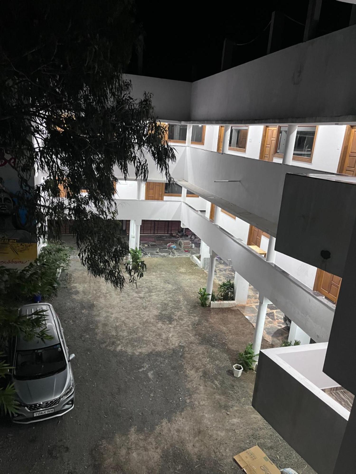 Anand Beach Guesthouse By Moonrocks Mamallapuram Exterior foto